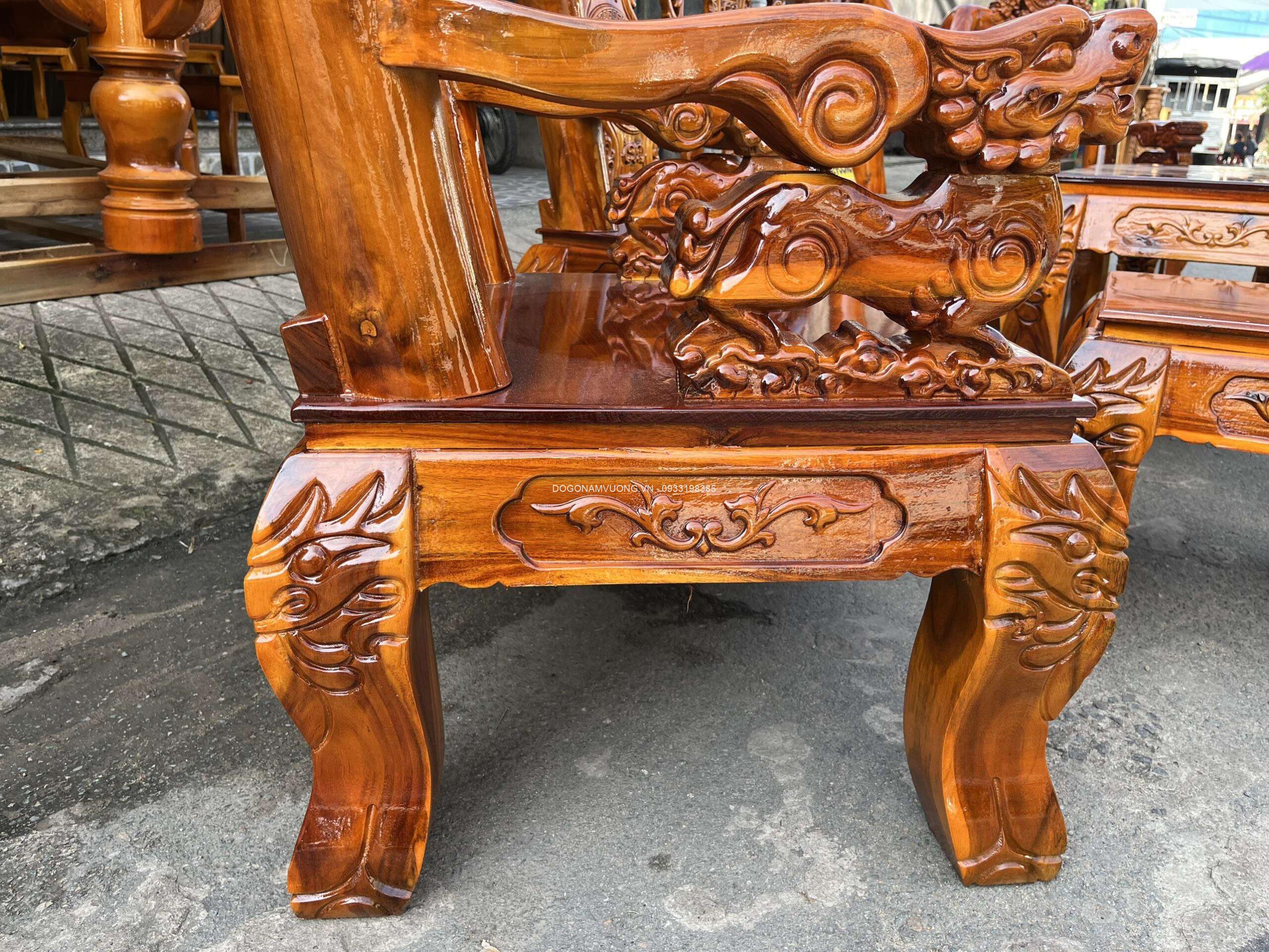 bộ ghế tay 12 chạm rồng đẹp bộ ghế tay 12 chạm rồng đẹp