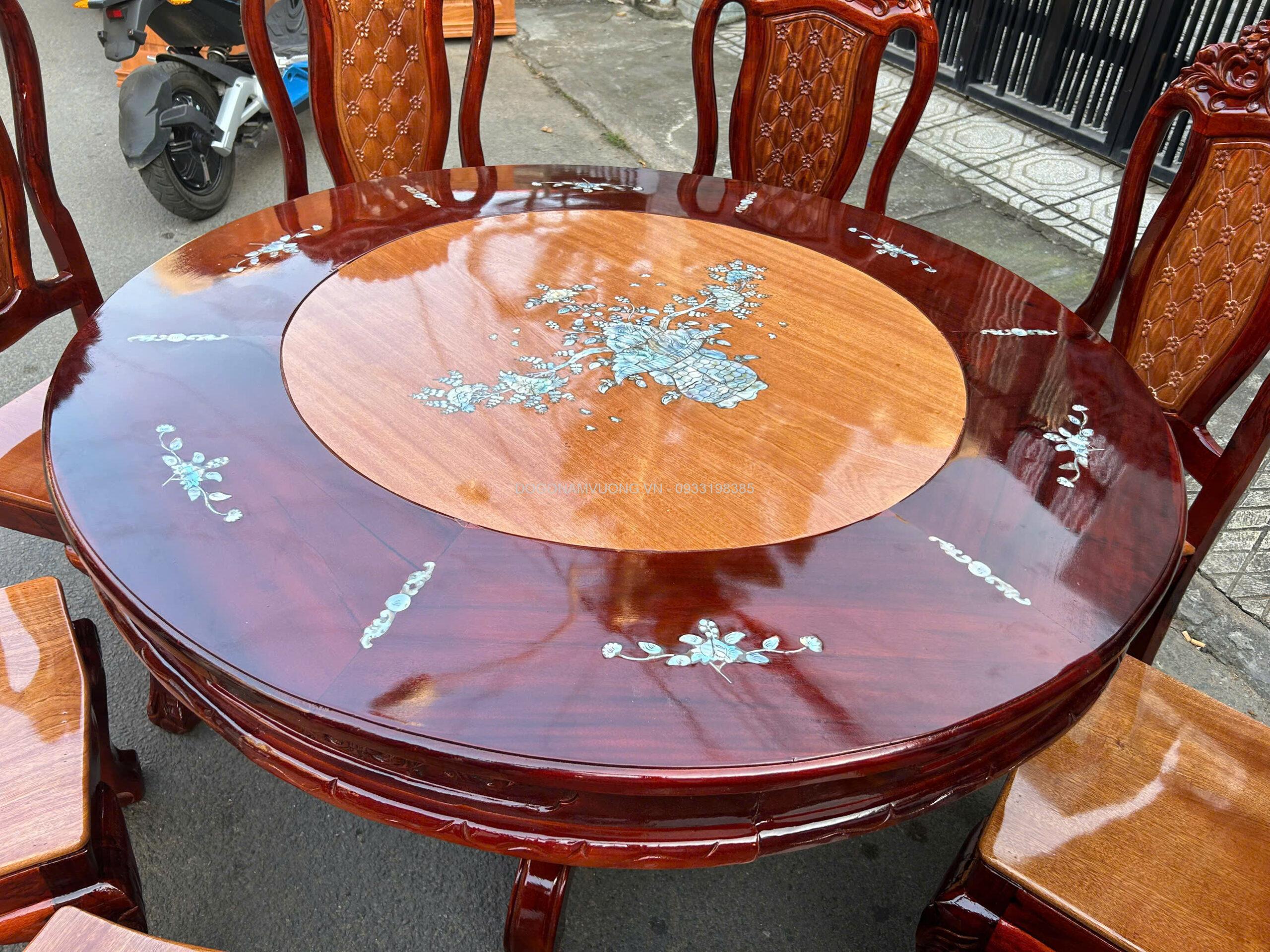 bàn ăn tròn 8 ghế gỗ tự nhiên cẩn trai